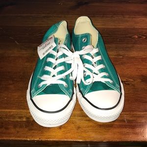 Converse!